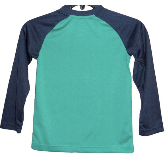 New Nike Dry-Fit SWOOSH Boy's T-Shirt Black Size 4 Extra Small MSRP $28 - Picture 2 of 2